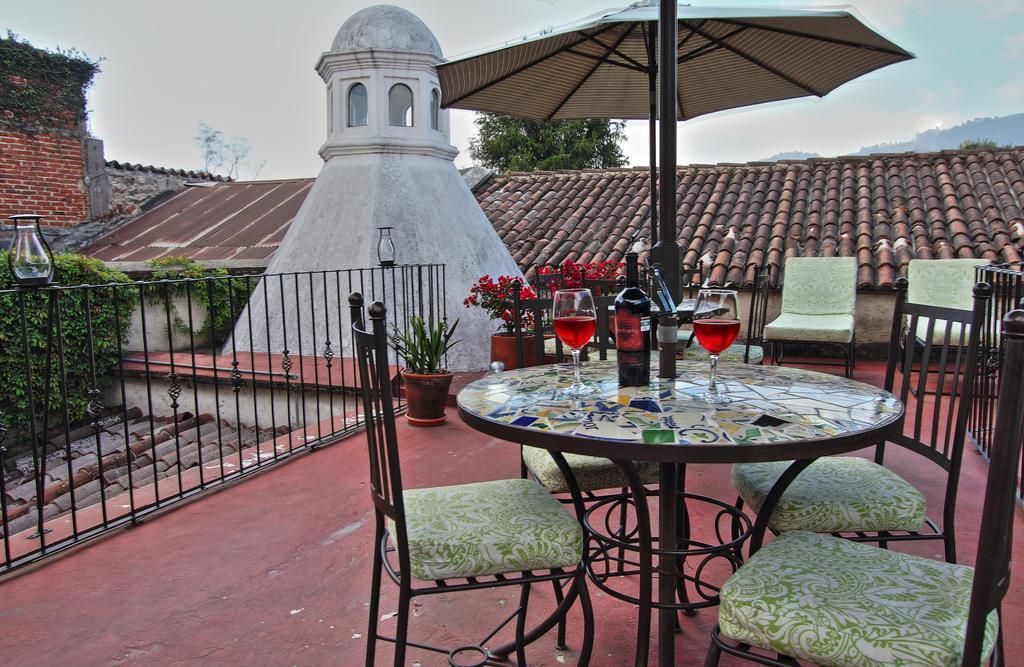 Hotel Meson del Valle by AHS Antigua Esterno foto