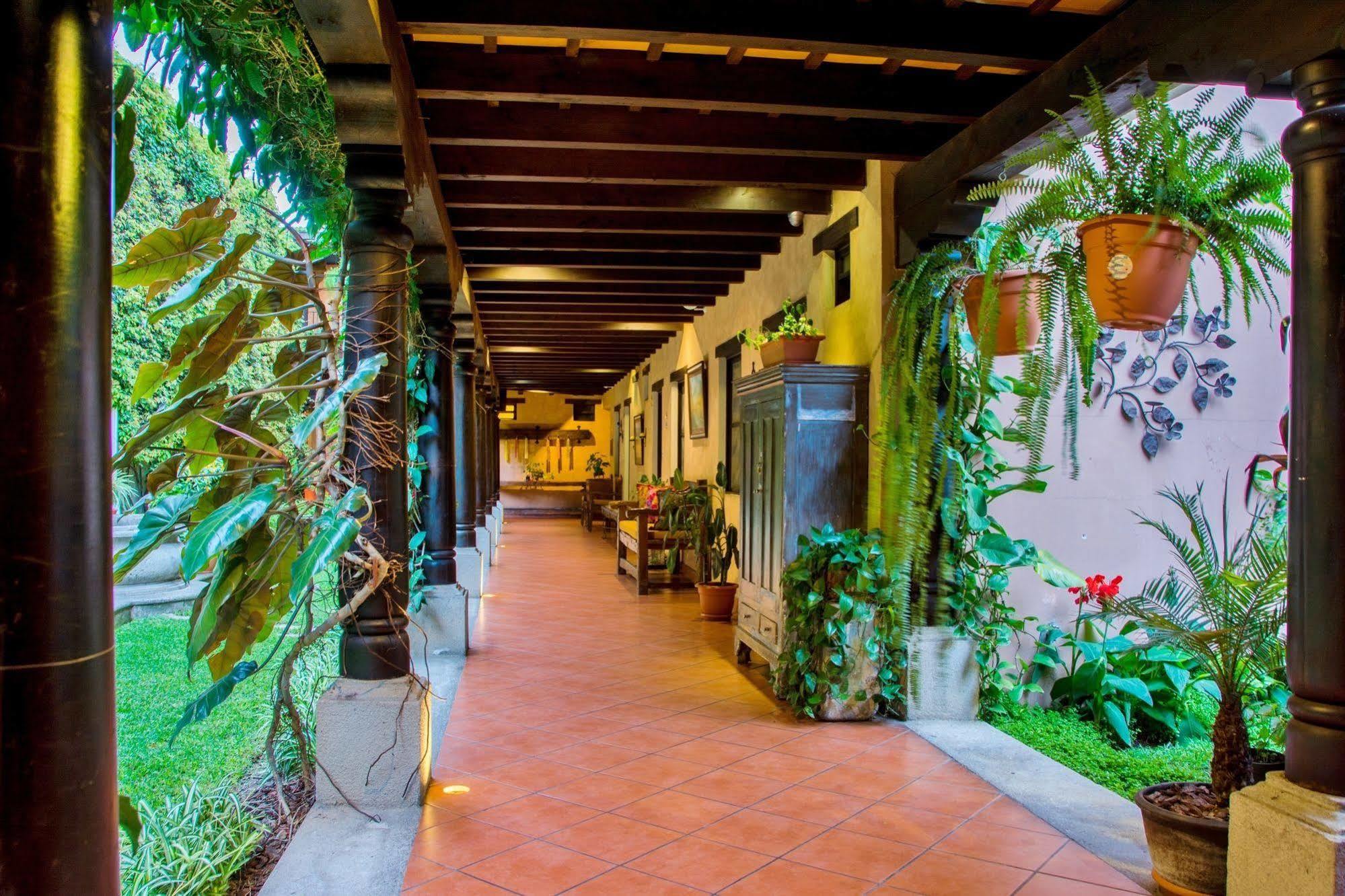 Hotel Meson del Valle by AHS Antigua Esterno foto